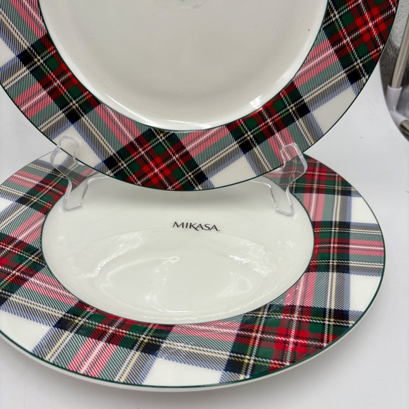 Mikasa Christmas White Tartan Plaid Dinner and Salad Plate Set Holiday Tableware - Picture 3 of 9
